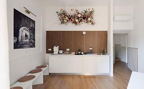 Suites By Chloe